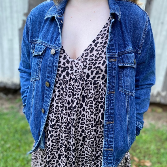 Hand painted Casper inspired Denim Jacket - Picture 2 of 3